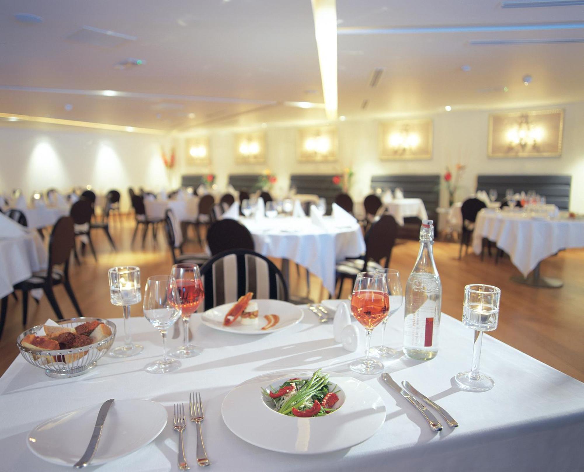 Hotel Килкенни Экстерьер фото
