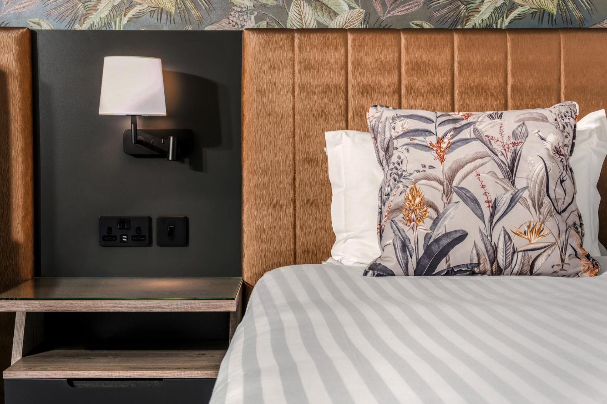 Hotel Килкенни Экстерьер фото