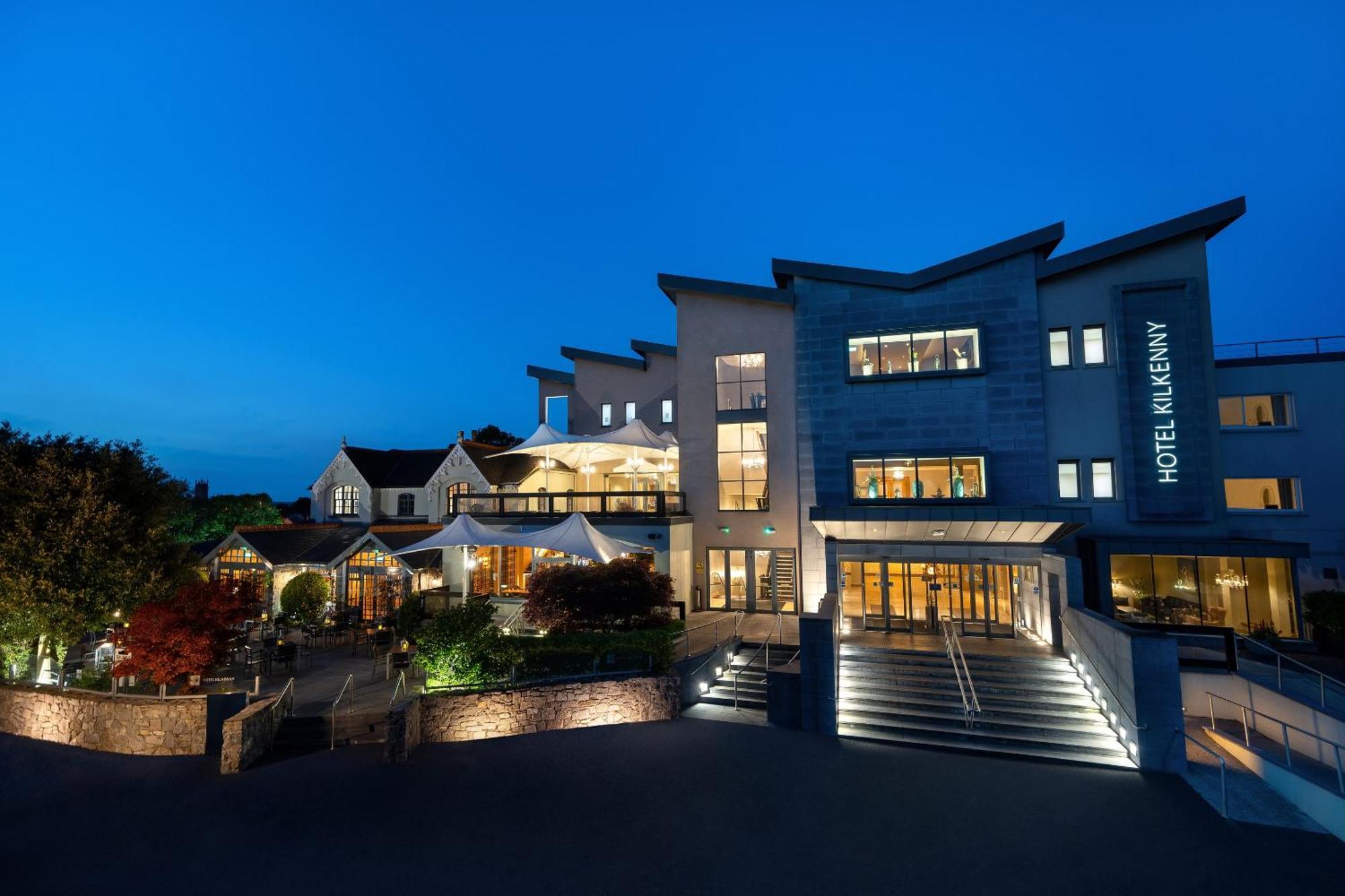 Hotel Килкенни Экстерьер фото